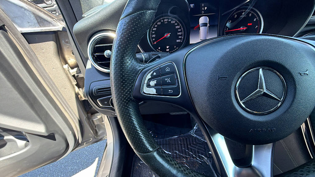 Thumbnail: 2019 Mercedes-Benz GLC - 26