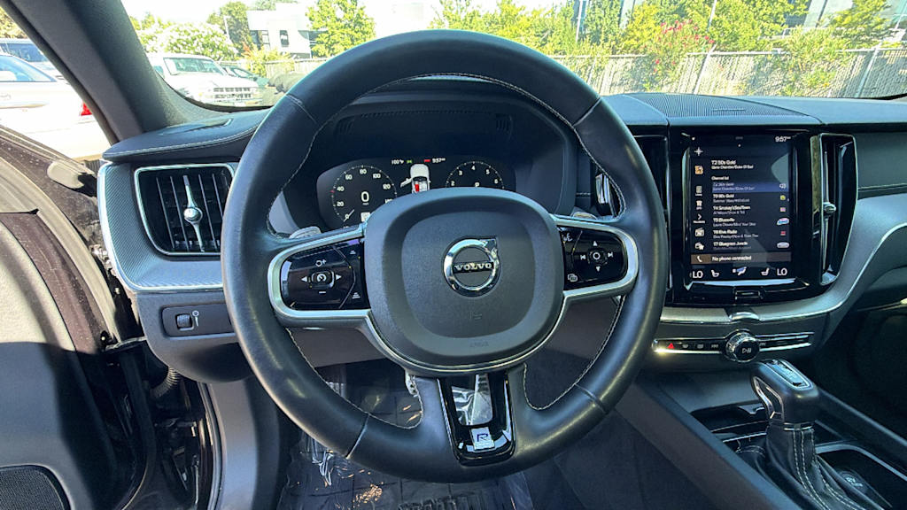 Thumbnail: 2020 Volvo XC60 - 9