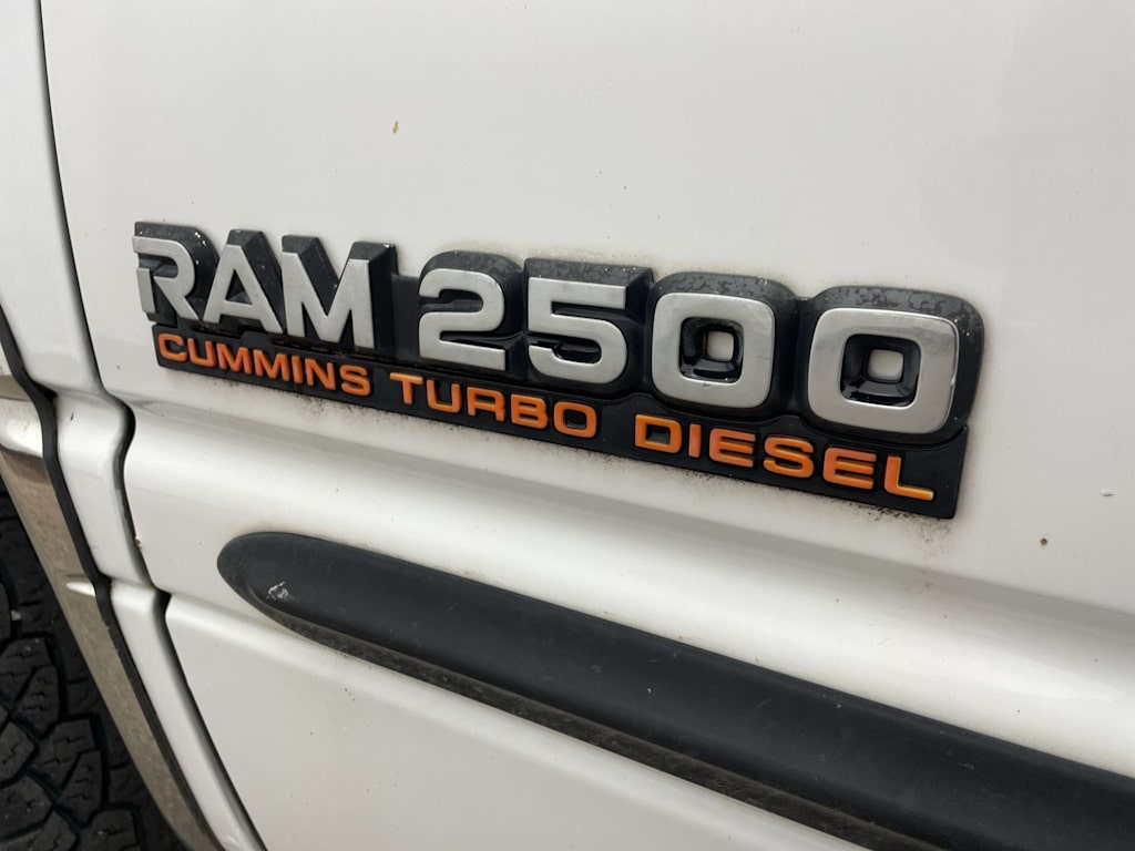 Thumbnail: 1998 Dodge Ram 2500 - 33