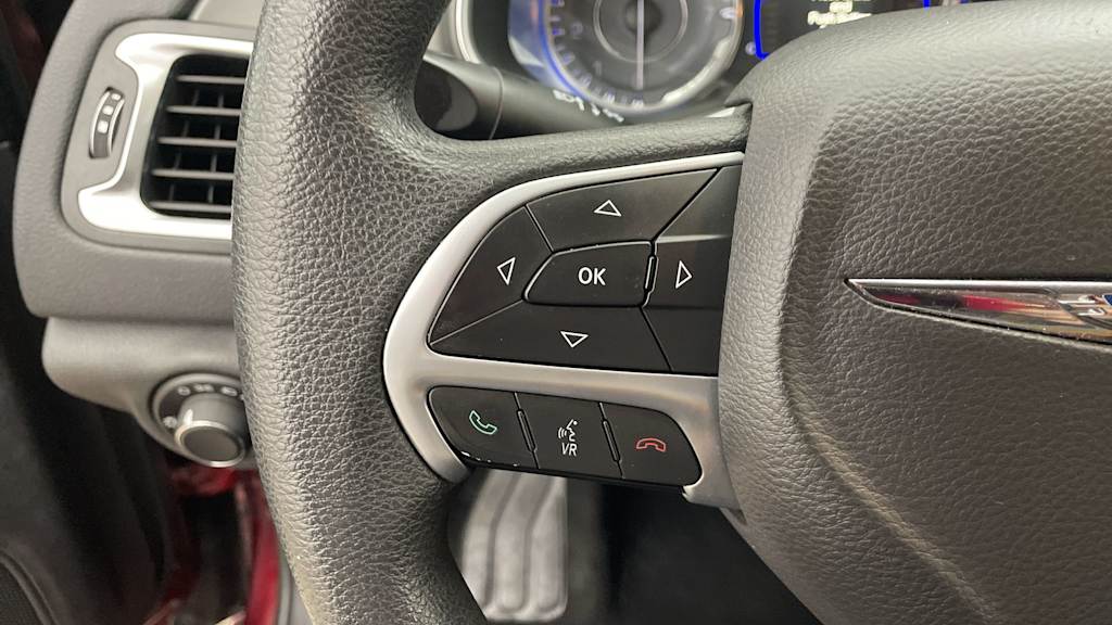 Thumbnail: 2016 Chrysler 200 - 23