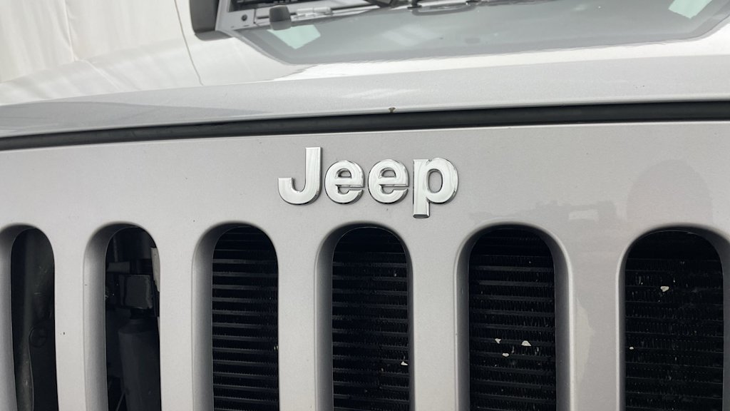 2017 Jeep Wrangler Unlimited Sport 36