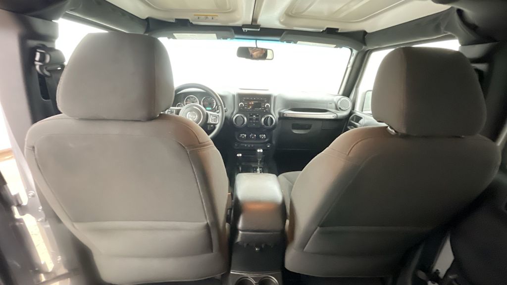 2017 Jeep Wrangler Unlimited Sport 22