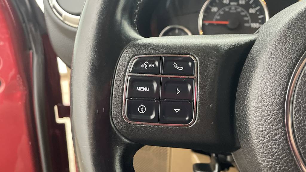 Thumbnail: 2012 Jeep Wrangler - 23