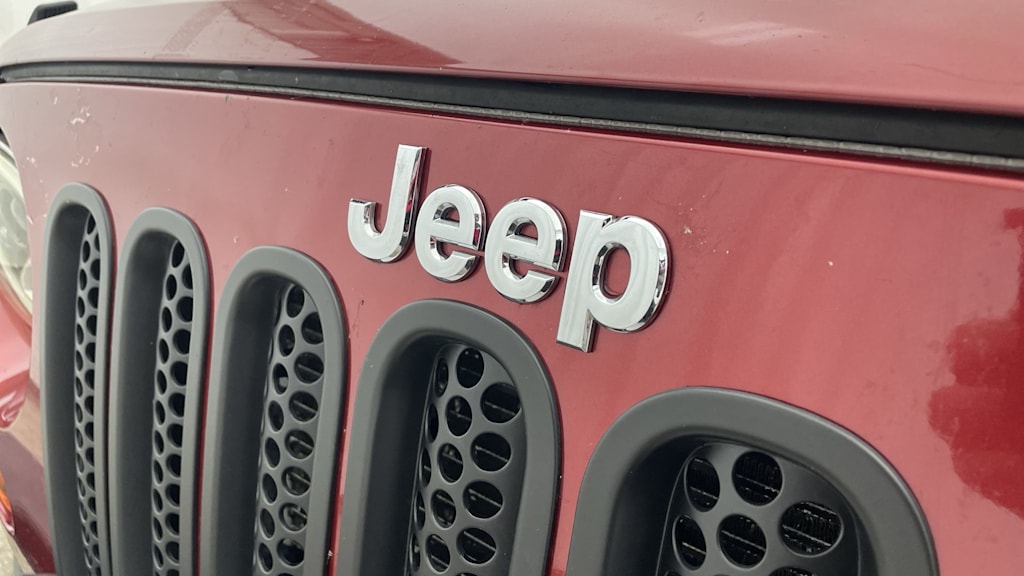 Thumbnail: 2012 Jeep Wrangler - 6
