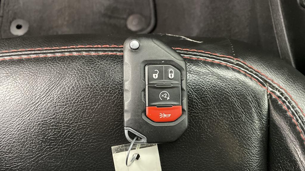 Thumbnail: 2020 Jeep Wrangler - 18