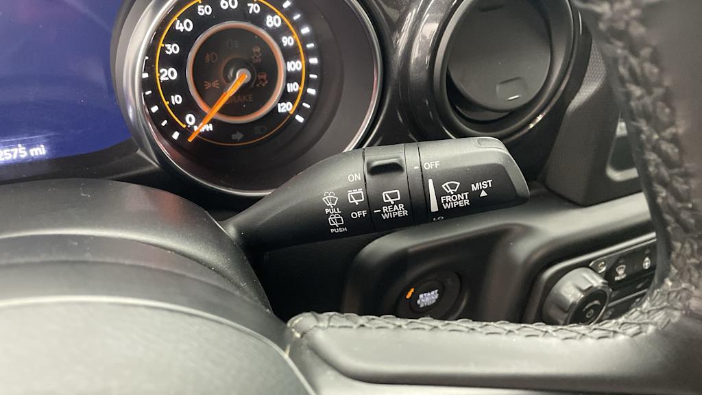 Thumbnail: 2022 Jeep Wrangler - 25