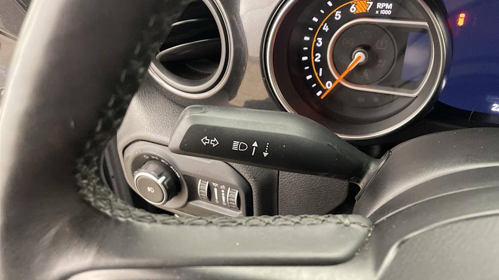Thumbnail: 2022 Jeep Wrangler - 6