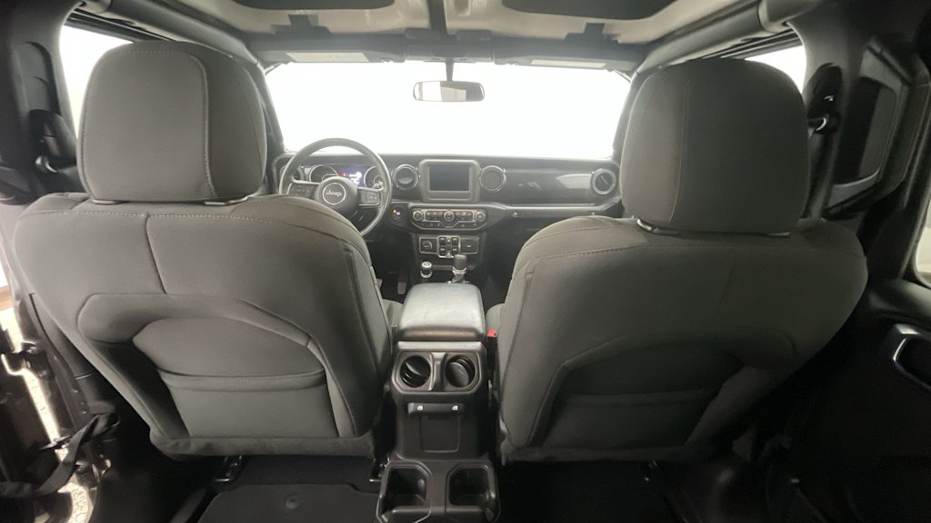 Thumbnail: 2022 Jeep Wrangler - 19