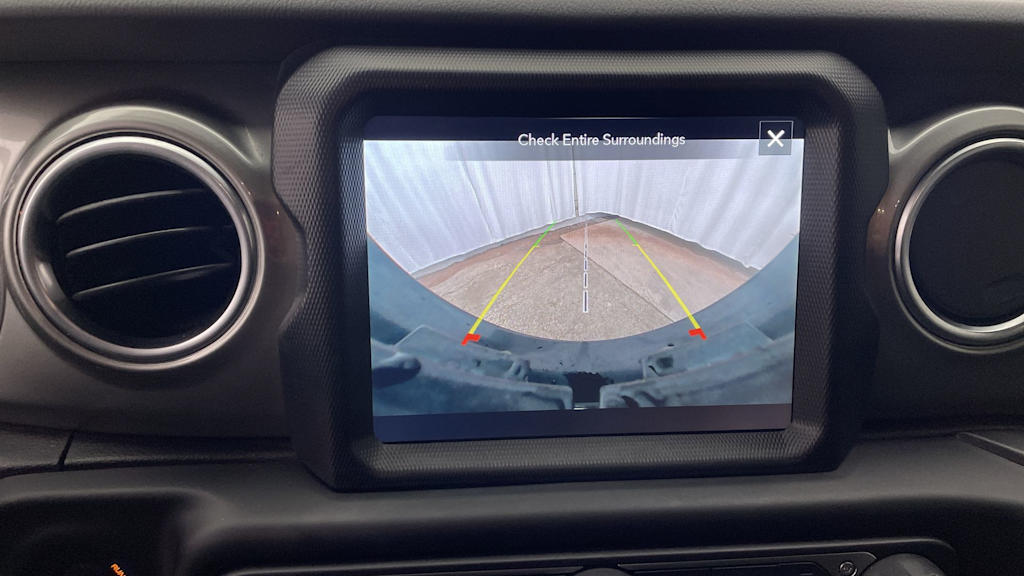 Thumbnail: 2020 Jeep Wrangler - 18