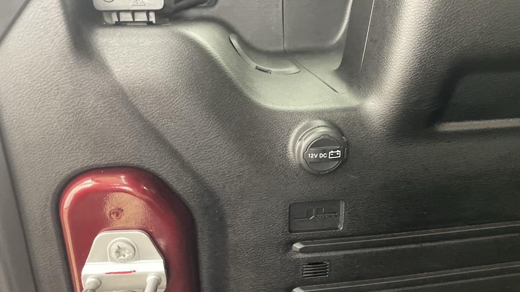 2021 Jeep Wrangler Unlimited Sahara 35