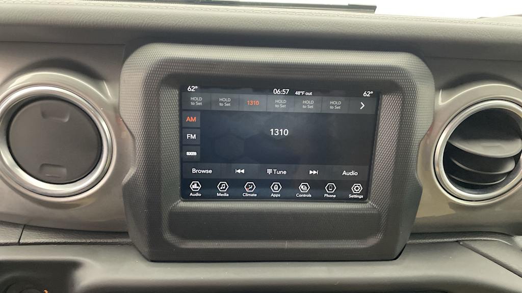 2021 Jeep Wrangler Unlimited Sahara 30