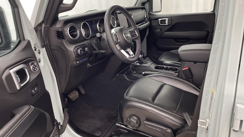 Thumbnail: 2023 Jeep Wrangler - 10