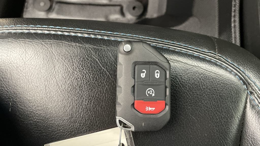 Thumbnail: 2022 Jeep Wrangler - 19