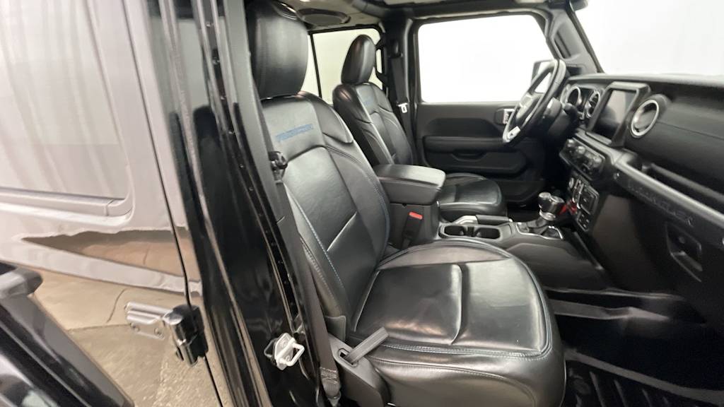 Thumbnail: 2022 Jeep Wrangler - 11