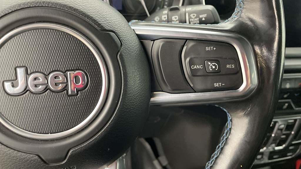 Thumbnail: 2022 Jeep Wrangler - 25