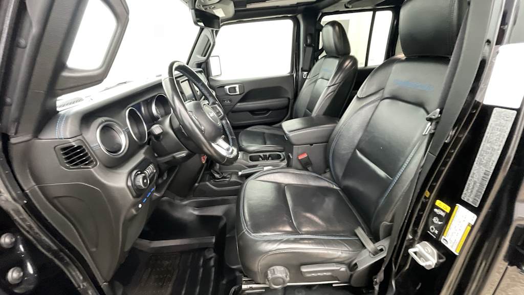 Thumbnail: 2022 Jeep Wrangler - 10