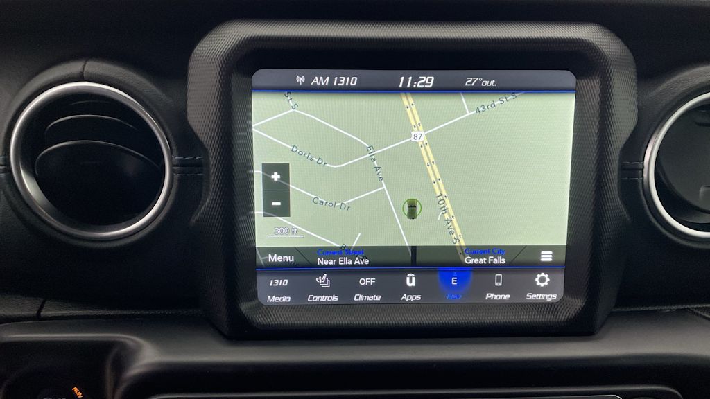 Thumbnail: 2022 Jeep Wrangler - 15