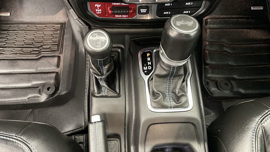 Thumbnail: 2022 Jeep Wrangler - 16