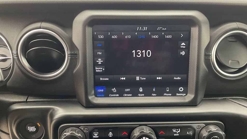 Thumbnail: 2022 Jeep Wrangler - 28