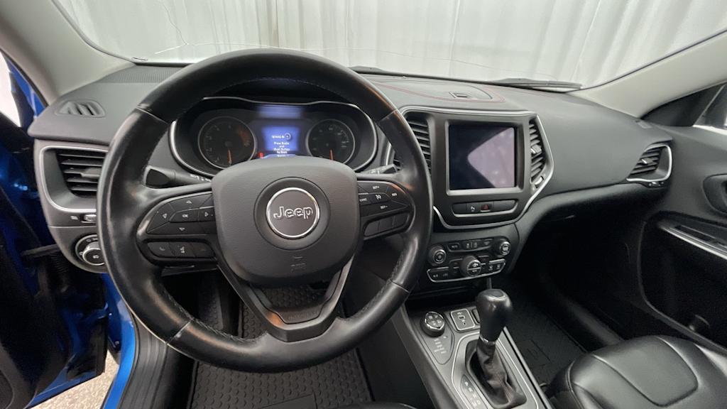 Thumbnail: 2019 Jeep Cherokee - 2