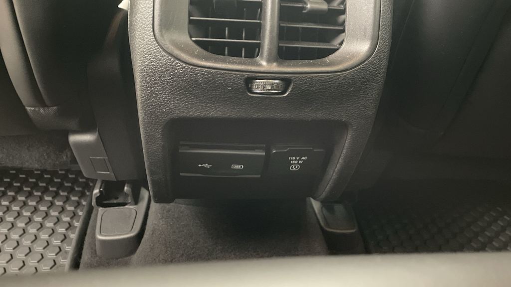 Thumbnail: 2019 Jeep Cherokee - 31