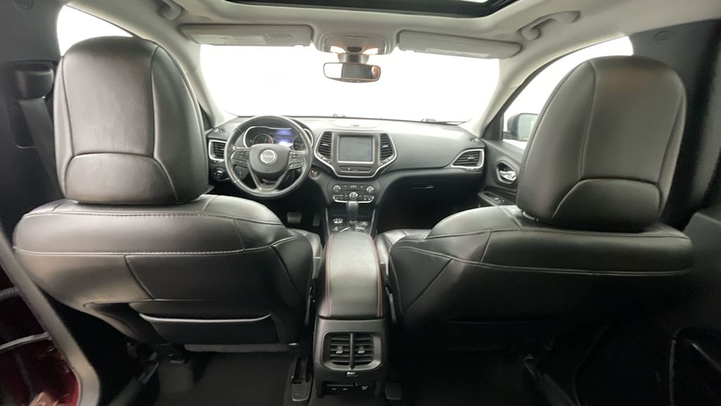 Thumbnail: 2020 Jeep Cherokee - 9