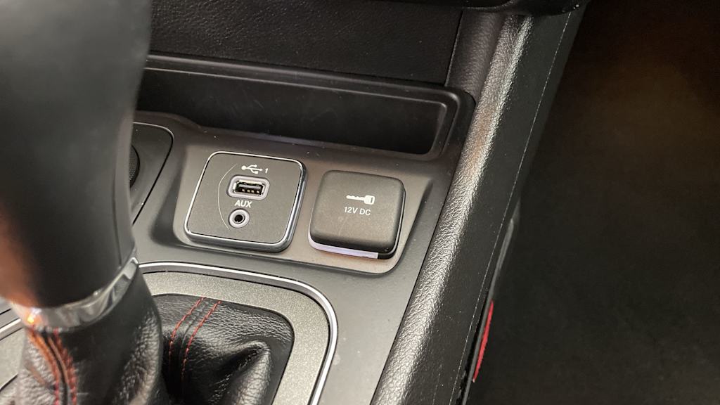 Thumbnail: 2020 Jeep Cherokee - 31