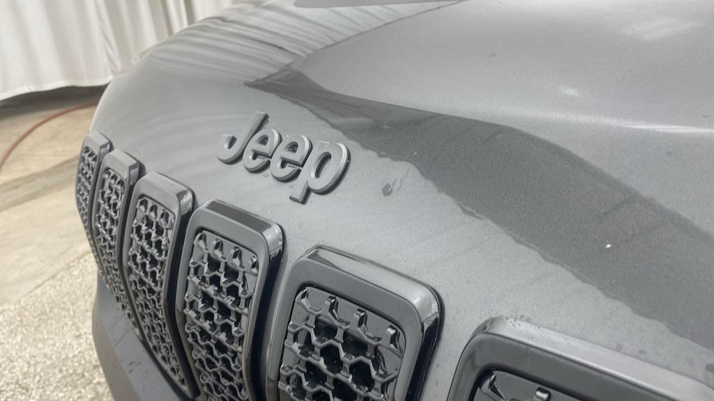 Thumbnail: 2022 Jeep Cherokee - 42
