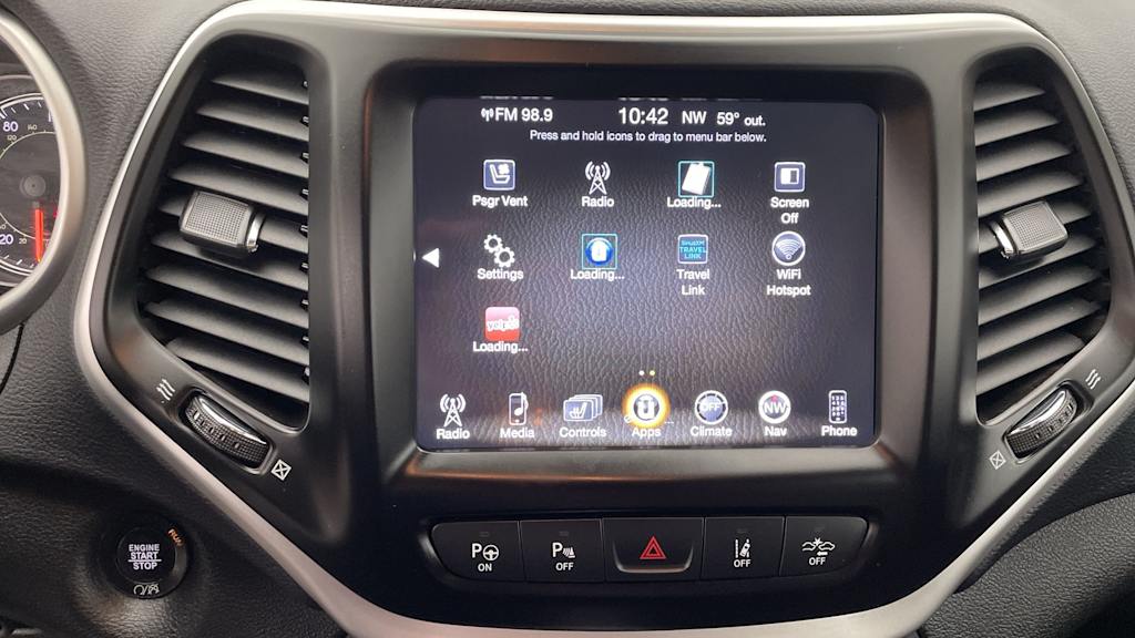 Thumbnail: 2018 Jeep Cherokee - 34