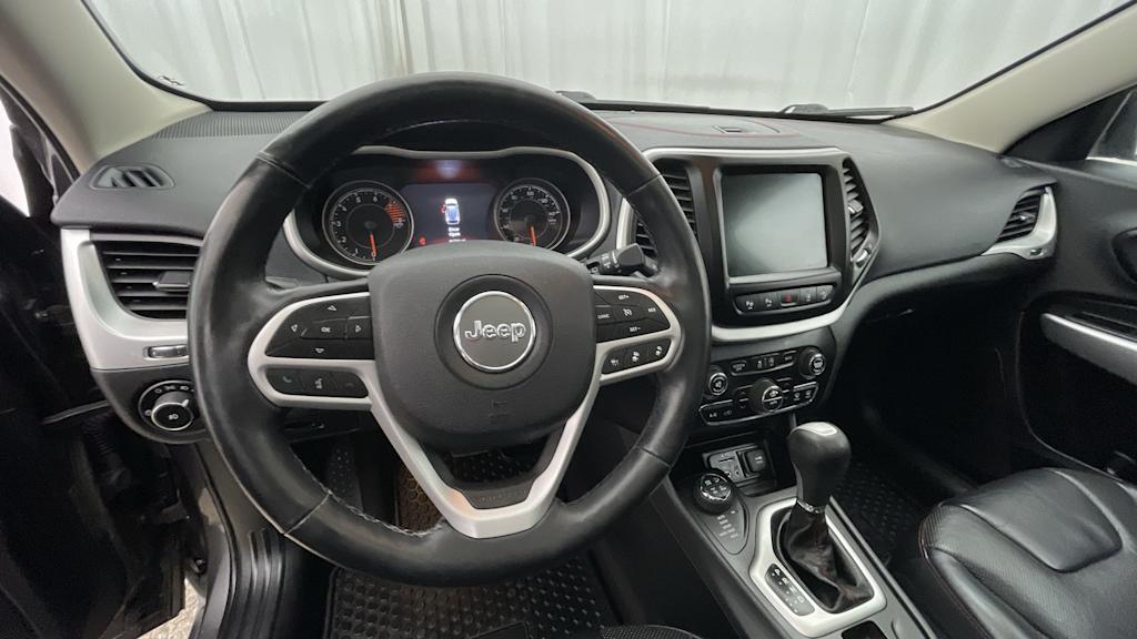 Thumbnail: 2018 Jeep Cherokee - 2