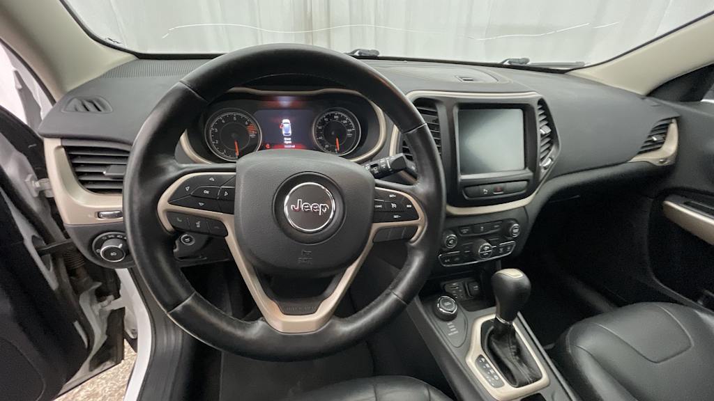Thumbnail: 2018 Jeep Cherokee - 2