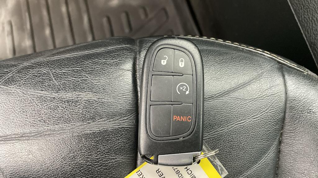 Thumbnail: 2015 Jeep Cherokee - 18