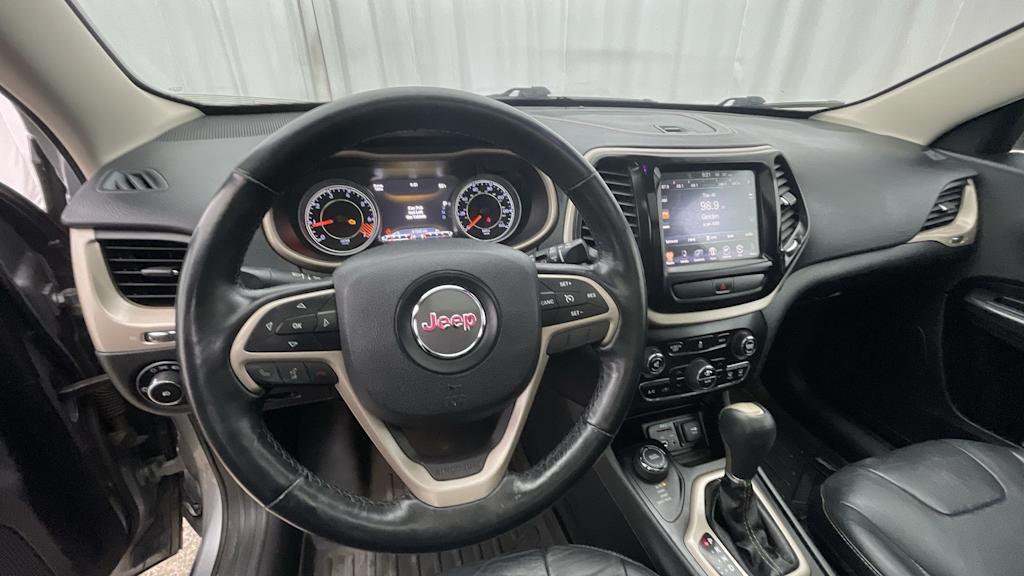 Thumbnail: 2015 Jeep Cherokee - 2