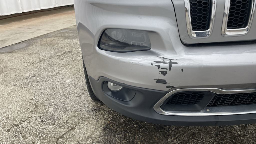 Thumbnail: 2015 Jeep Cherokee - 45