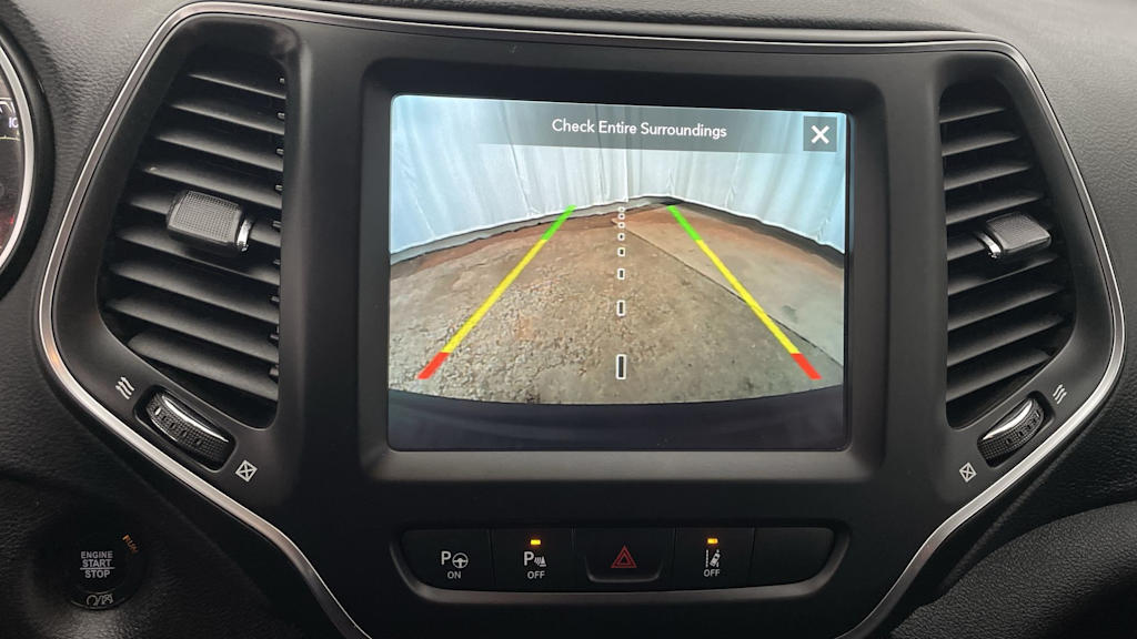 Thumbnail: 2023 Jeep Cherokee - 20