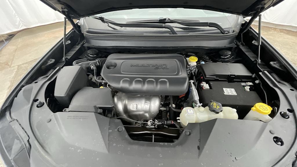 Thumbnail: 2023 Jeep Cherokee - 8