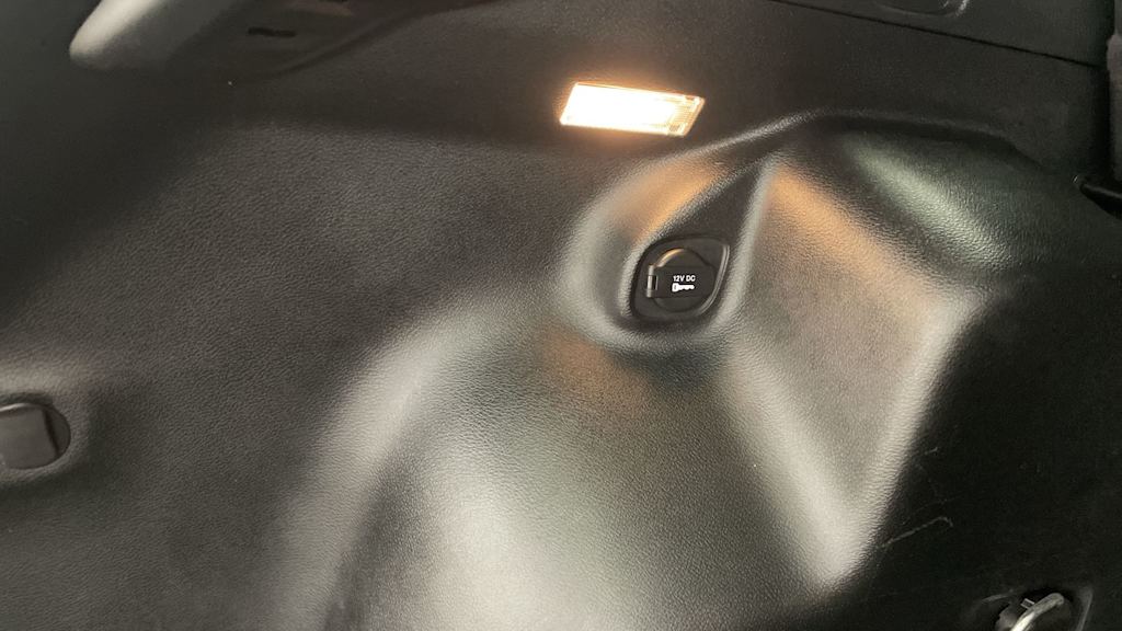 Thumbnail: 2023 Jeep Cherokee - 33