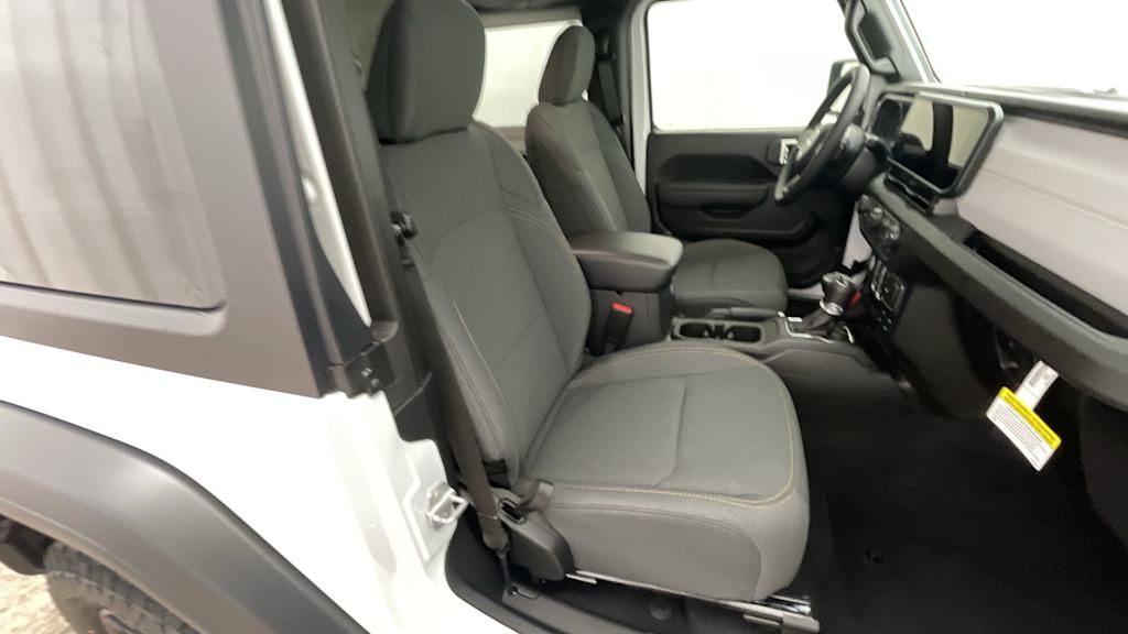 Thumbnail: 2026 Jeep Wrangler - 23