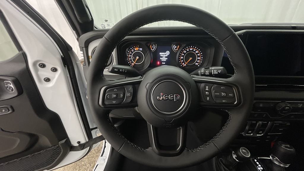 Thumbnail: 2026 Jeep Wrangler - 9