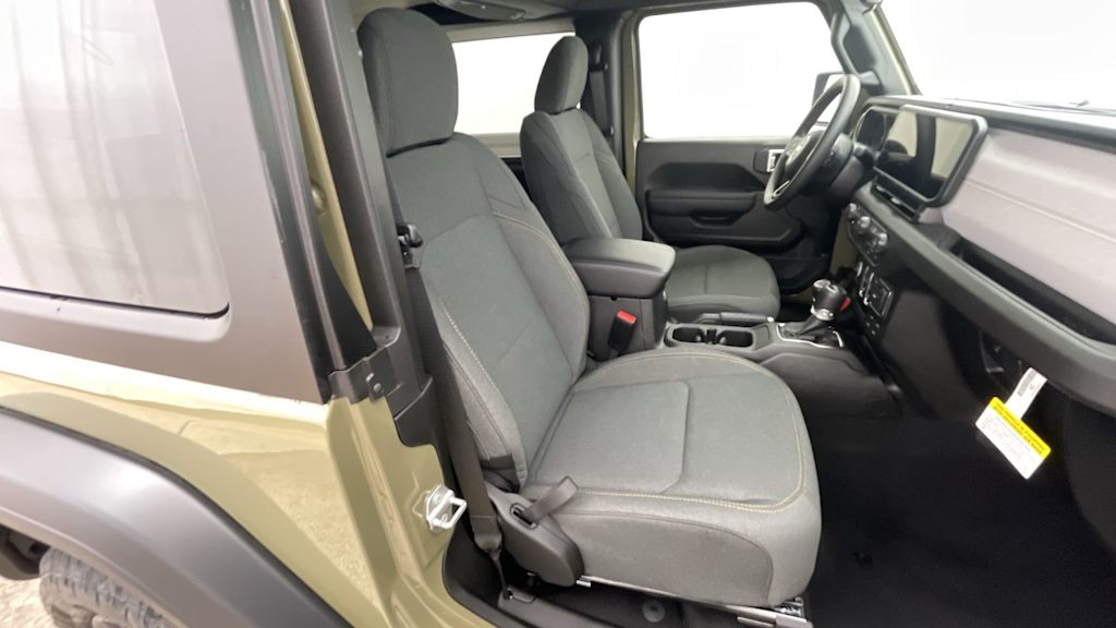 Thumbnail: 2026 Jeep Wrangler - 24