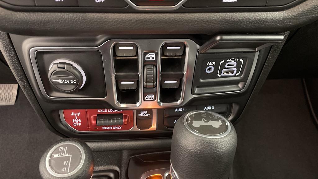 Thumbnail: 2026 Jeep Wrangler - 28