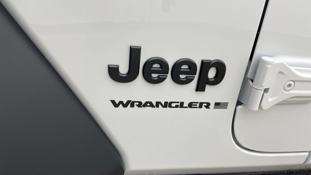 Thumbnail: 2026 Jeep Wrangler - 5