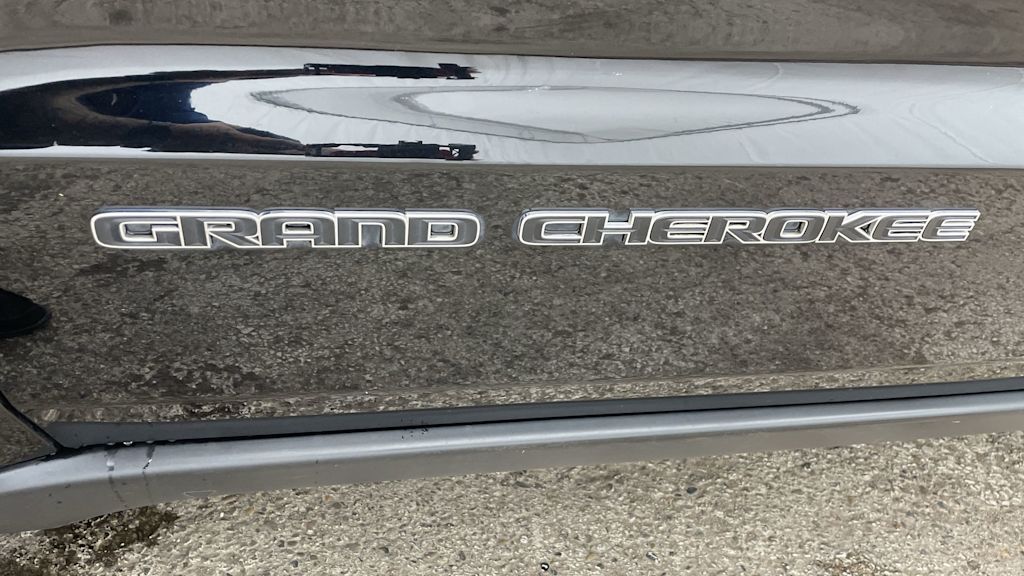 Thumbnail: 2021 Jeep Grand Cherokee - 36
