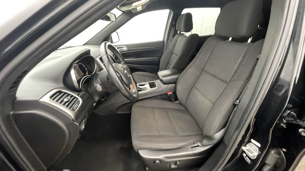Thumbnail: 2021 Jeep Grand Cherokee - 11