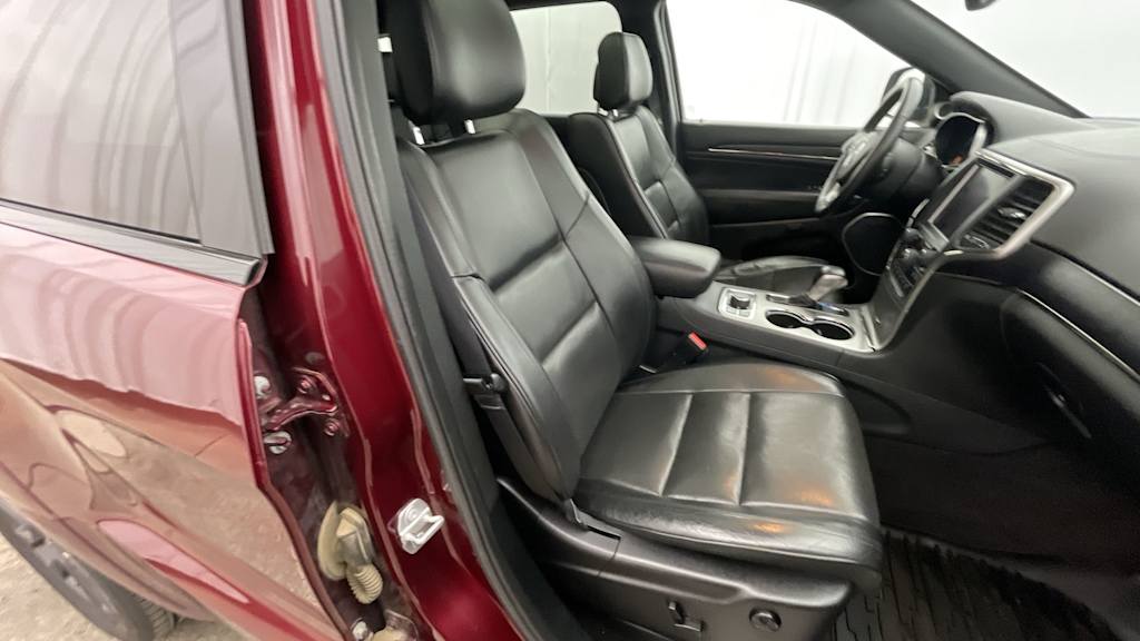 Thumbnail: 2018 Jeep Grand Cherokee - 25