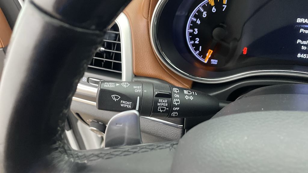 Thumbnail: 2020 Jeep Grand Cherokee - 28