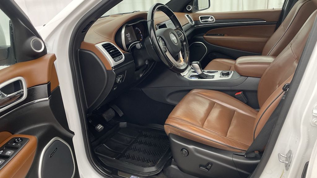 Thumbnail: 2020 Jeep Grand Cherokee - 10