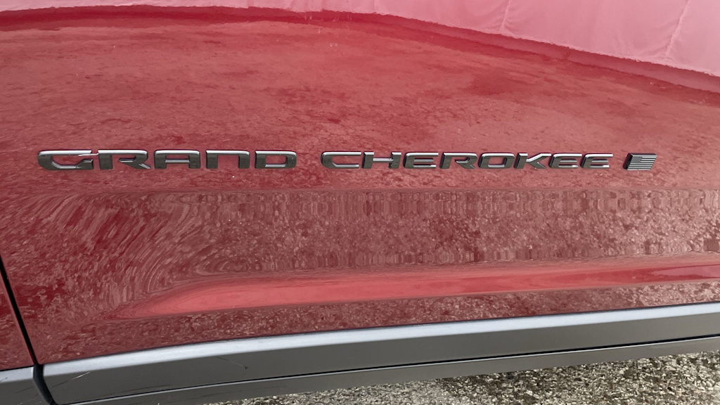 Thumbnail: 2023 Jeep Grand Cherokee - 6