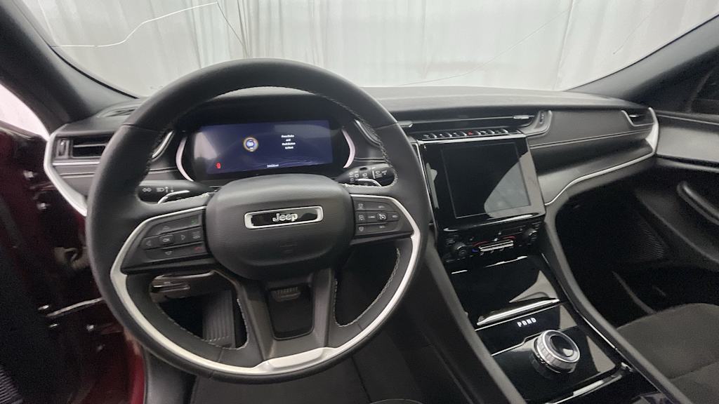 Thumbnail: 2023 Jeep Grand Cherokee - 2