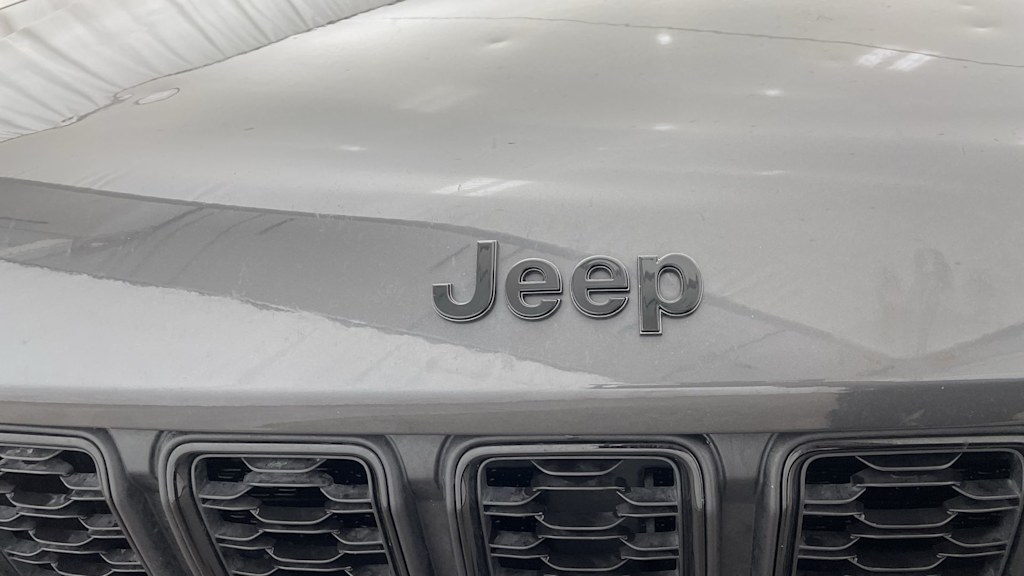 Thumbnail: 2024 Jeep Grand Cherokee - 7